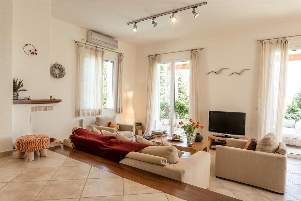 Dream Summer Villa Porto Heli Eksteriør billede
