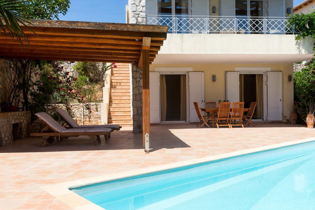 Dream Summer Villa Porto Heli Eksteriør billede